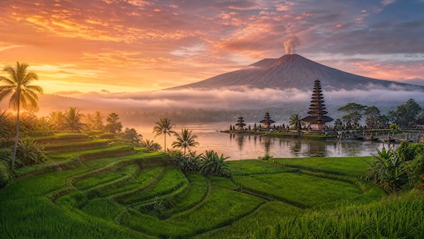 Indonesia flag / landmark